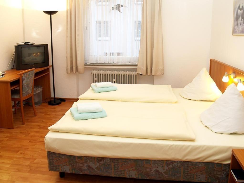 Altstadthotel Wienecke Брауншвайг Екстериор снимка