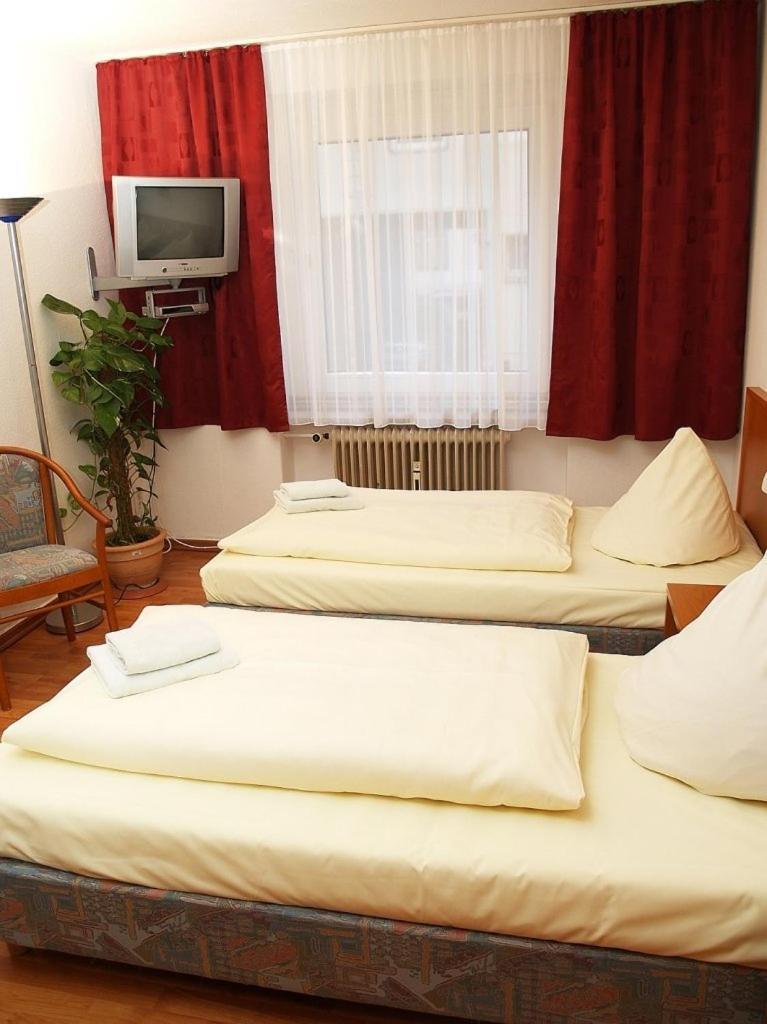 Altstadthotel Wienecke Брауншвайг Екстериор снимка